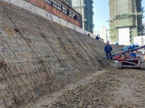印台建筑边坡支护